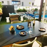 With Heated Pool & Jacuzzi بلايا بلانكا