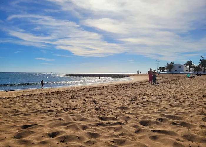 With Heated Pool & Jacuzzi Willa *