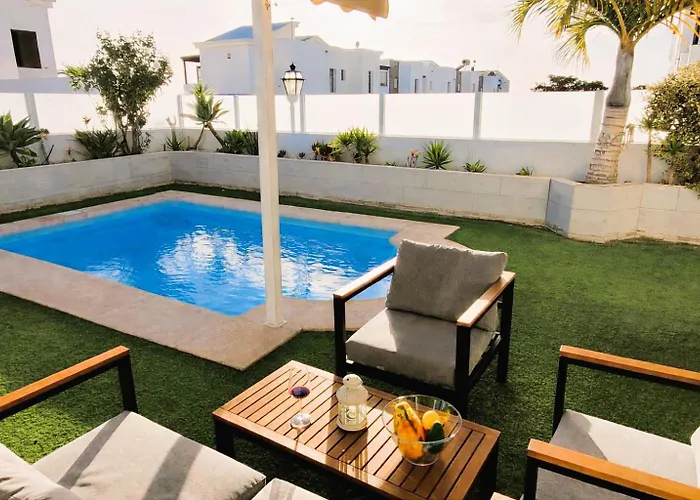 Willa With Heated Pool & Jacuzzi *