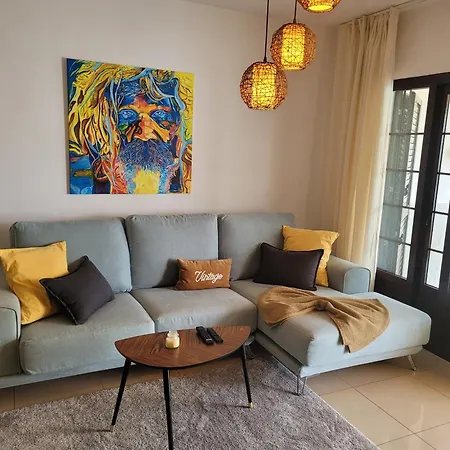 빌라 With Heated Pool & Jacuzzi *