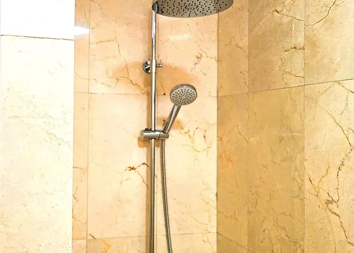 With Heated Pool & Jacuzzi * Πλάγια Μπλάνκα